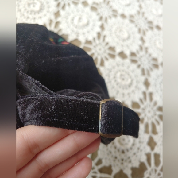 Vintage Rue21 Floral Embroidered Black Cap Hat Adjustable Strap | Spring Summer - Picture 17 of 17